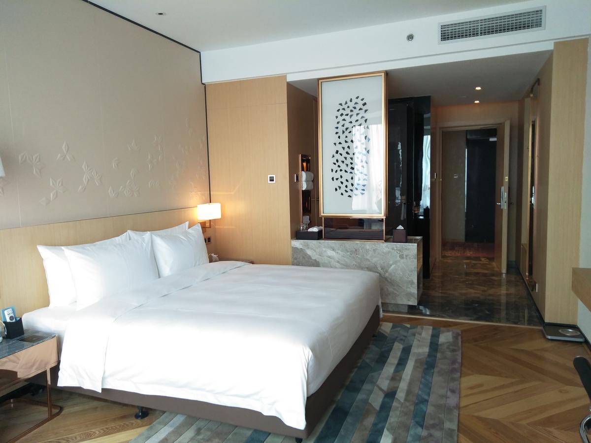 Brandi Hotel Foshan Exterior foto